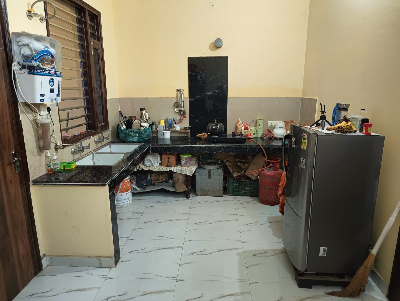 Washroom – furnished PG near Mohali